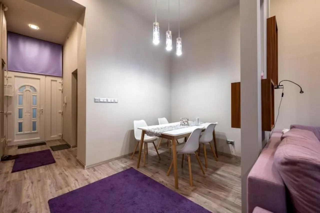 Elizabeth 44 Boulevard Apartment Budapest